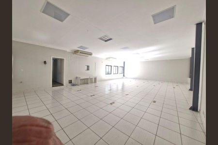 Casa para alugar com 2 quartos, 420m² em Pacaembu, São Paulo