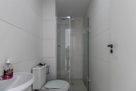 Banheiro de apartamento para alugar com 1 quarto, 35m² em Vila Prudente, São Paulo