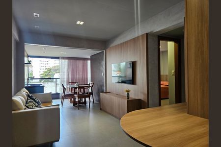 Apartamento para alugar com 2 quartos, 66m² em Barra, Salvador
