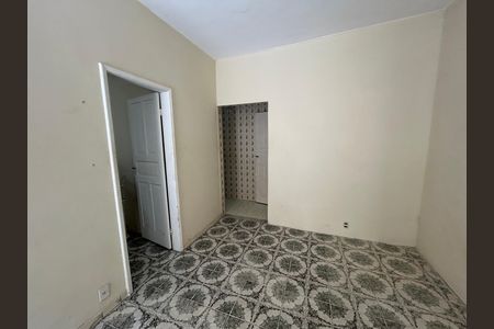 Sala de casa para alugar com 2 quartos, 70m² em Osvaldo Cruz, Rio de Janeiro