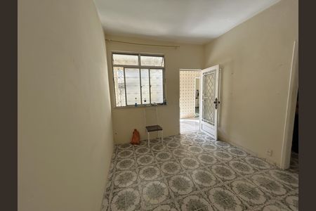 Casa para alugar com 2 quartos, 70m² em Osvaldo Cruz, Rio de Janeiro