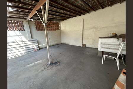Terraço de casa para alugar com 2 quartos, 70m² em Osvaldo Cruz, Rio de Janeiro