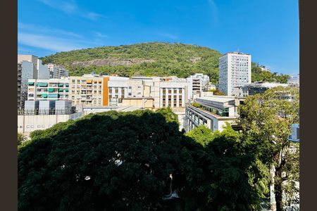 Apartamento para alugar com 55m², 1 quarto e sem vaga