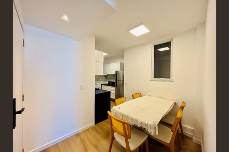 Apartamento para alugar com 55m², 1 quarto e sem vaga