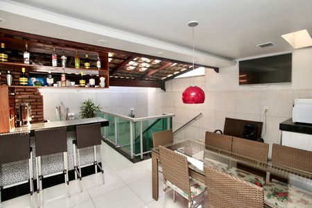 Área gourmet de casa para alugar com 3 quartos, 240m² em Sapucaias, Contagem