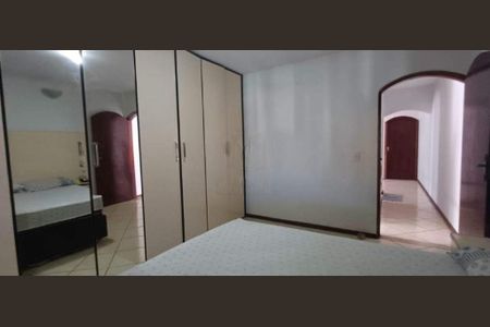 Casa à venda com 3 quartos, 199m² em Jardim Thelma, São Bernardo do Campo