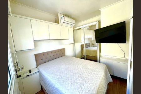 Apartamento à venda com 2 quartos, 70m² em Santo Antônio, Porto Alegre