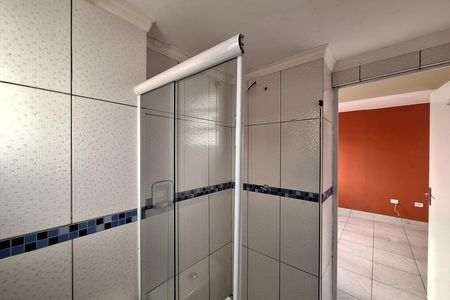Banheiro de apartamento para alugar com 2 quartos, 55m² em Jardim Ipanema, Santo André