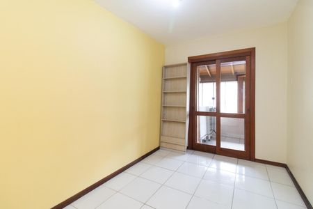 Quarto 2 de casa para alugar com 3 quartos, 250m² em Guarujá, Porto Alegre