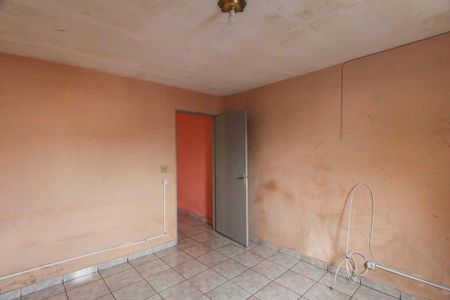 Quarto 1 de casa para alugar com 2 quartos, 60m² em São Rafael, São Paulo