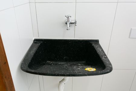 Kitnet - Tanque  de kitnet/studio para alugar com 1 quarto, 10m² em Vila Jacuí, São Paulo