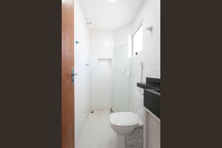 Banheiro  de kitnet/studio para alugar com 1 quarto, 10m² em Vila Jacuí, São Paulo