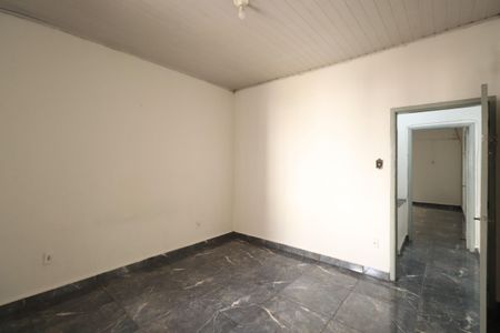 Quarto 1 de casa para alugar com 2 quartos, 108m² em Penha de França, São Paulo