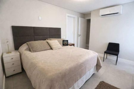Apartamento à venda com 4 quartos, 223m² em Boa Vista, Porto Alegre