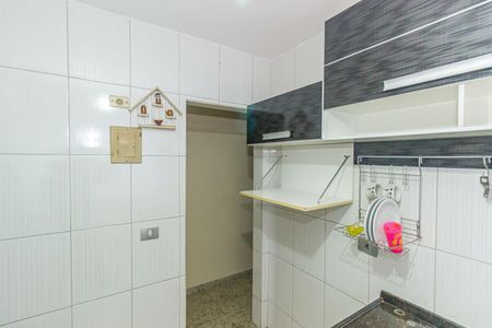 Cozinha de apartamento para alugar com 1 quarto, 42m² em Bento Ribeiro, Rio de Janeiro