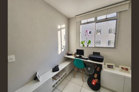 Quarto 2 de apartamento à venda com 2 quartos, 44m² em Parque Sao Jose, Belo Horizonte