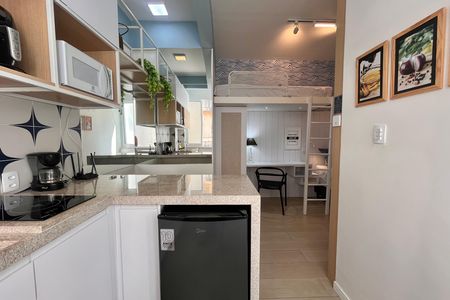 Cozinha de kitnet/studio à venda com 1 quarto, 27m² em Copacabana, Rio de Janeiro