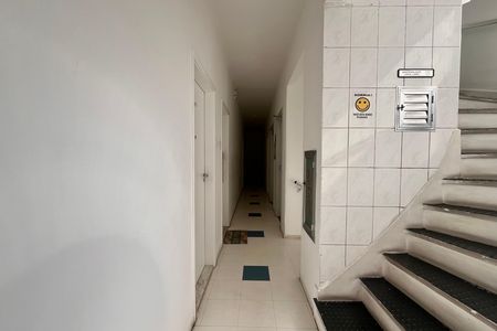 Hall de entrada de kitnet/studio à venda com 1 quarto, 27m² em Copacabana, Rio de Janeiro