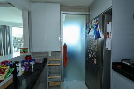 Cozinha de apartamento à venda com 3 quartos, 188m² em Prado, Belo Horizonte