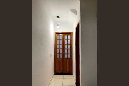 Casa à venda com 3 quartos, 122m² em Parque das Nações, Santo André