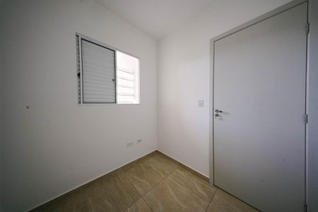 Quarto 2 de casa à venda com 2 quartos, 37m² em Artur Alvim, São Paulo