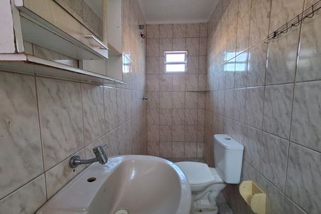 Casa para alugar com 65m², 2 quartos e sem vaga Casa para alugar com 65m², 2 quartos e sem vagaBanheiro Suíte