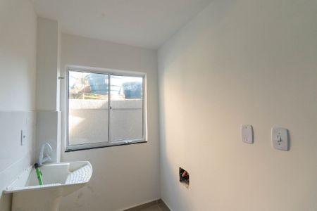 Cozinha e Área de Serviço de apartamento para alugar com 1 quarto, 50m² em Antonina, São Gonçalo
