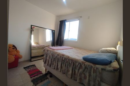 Quarto 1 de apartamento para alugar com 2 quartos, 45m² em Restinga, Porto Alegre