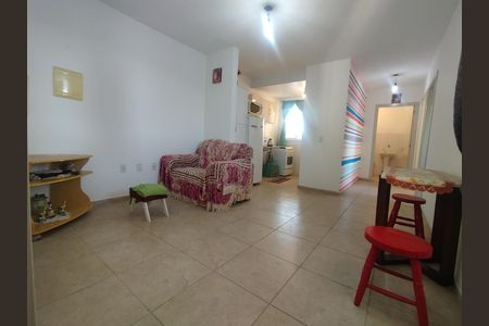 Sala de apartamento para alugar com 2 quartos, 45m² em Restinga, Porto Alegre