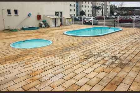 Área comum - Piscina de apartamento para alugar com 2 quartos, 40m² em Restinga, Porto Alegre