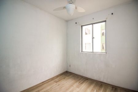 Quarto 2 de apartamento para alugar com 2 quartos, 40m² em Restinga, Porto Alegre