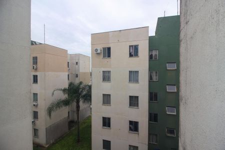 Vista da Sala de apartamento para alugar com 2 quartos, 40m² em Restinga, Porto Alegre