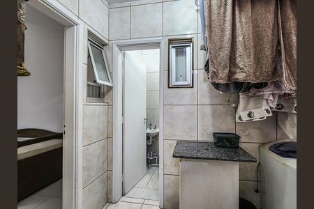 Área de Serviço de apartamento para alugar com 2 quartos, 80m² em Jardim California, Jacareí