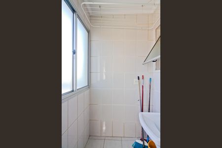 Área de Serviço de apartamento para alugar com 2 quartos, 62m² em Vila Basileia, São Paulo