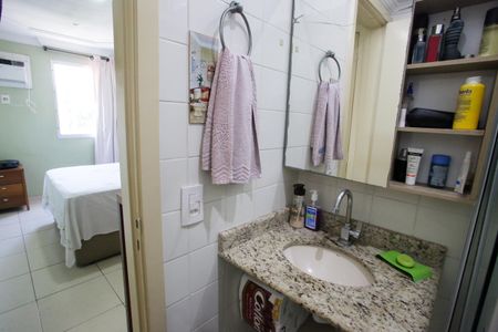 Banheiro da Suíte de apartamento à venda com 2 quartos, 69m² em Taquara, Rio de Janeiro