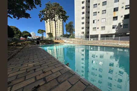 Área externa de apartamento para alugar com 2 quartos, 50m² em Ipiranga, Belo Horizonte