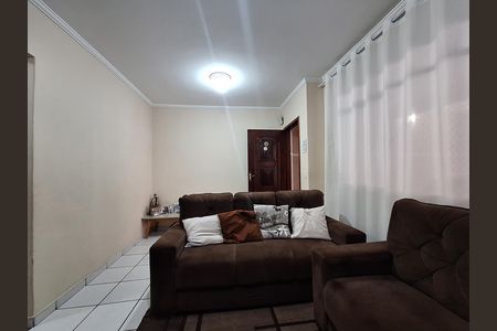 Casa para alugar com 125m², 3 quartos e 2 vagas Casa para alugar com 125m², 3 quartos e 2 vagasSala