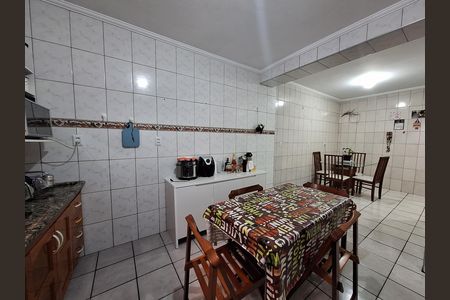 Casa para alugar com 125m², 3 quartos e 2 vagas Casa para alugar com 125m², 3 quartos e 2 vagasCozinha