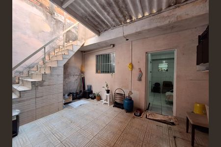 Casa para alugar com 125m², 3 quartos e 2 vagas Casa para alugar com 125m², 3 quartos e 2 vagasQuintal