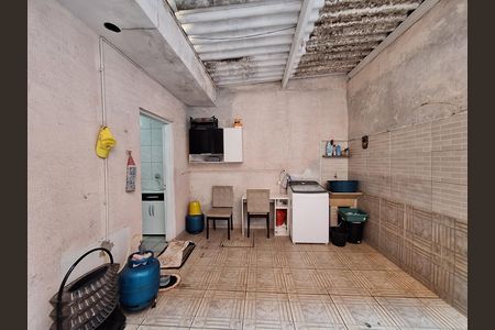 Casa para alugar com 125m², 3 quartos e 2 vagas Casa para alugar com 125m², 3 quartos e 2 vagasQuintal