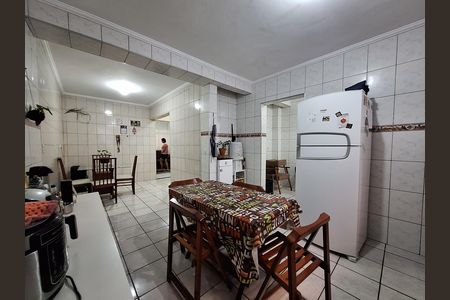 Casa para alugar com 125m², 3 quartos e 2 vagas Casa para alugar com 125m², 3 quartos e 2 vagasCozinha