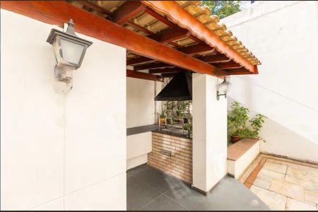 Apartamento para alugar com 3 quartos, 187m² em Moema, São Paulo
