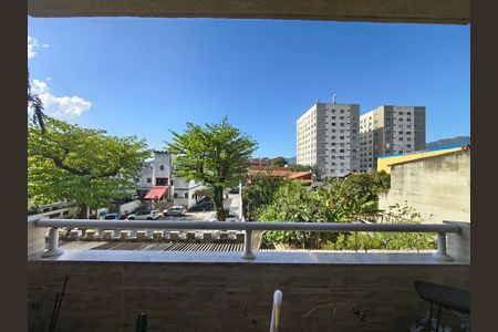 Apartamento à venda com 74m², 3 quartos e 1 vaga