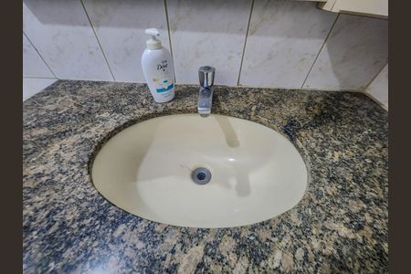 Banheiro Social de apartamento para alugar com 2 quartos, 87m² em Jardim Pereira do Amparo, Jacareí