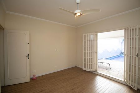 Quarto 3 de casa para alugar com 4 quartos, 204m² em Vila Irmaos Arnoni, São Paulo