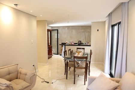 Sala de casa à venda com 3 quartos, 234m² em Eldorado, Contagem