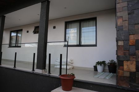 Quintal de casa à venda com 3 quartos, 234m² em Eldorado, Contagem