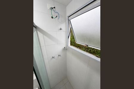 Banheiro de apartamento para alugar com 2 quartos, 39m² em Canudos, Novo Hamburgo