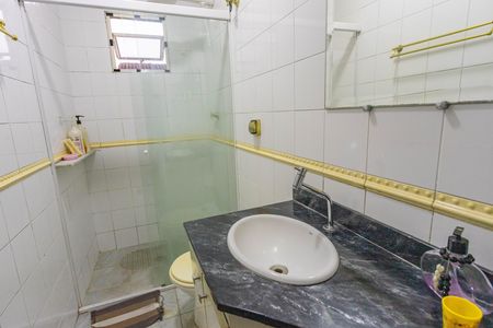 Banheiro da suíte  de casa para alugar com 3 quartos, 220m² em Centro, Diadema