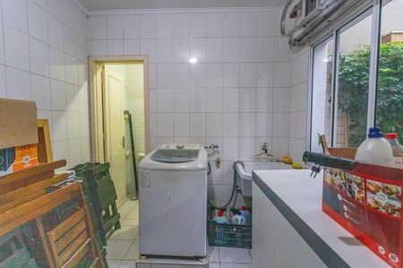 Área de serviço  de casa para alugar com 3 quartos, 220m² em Centro, Diadema